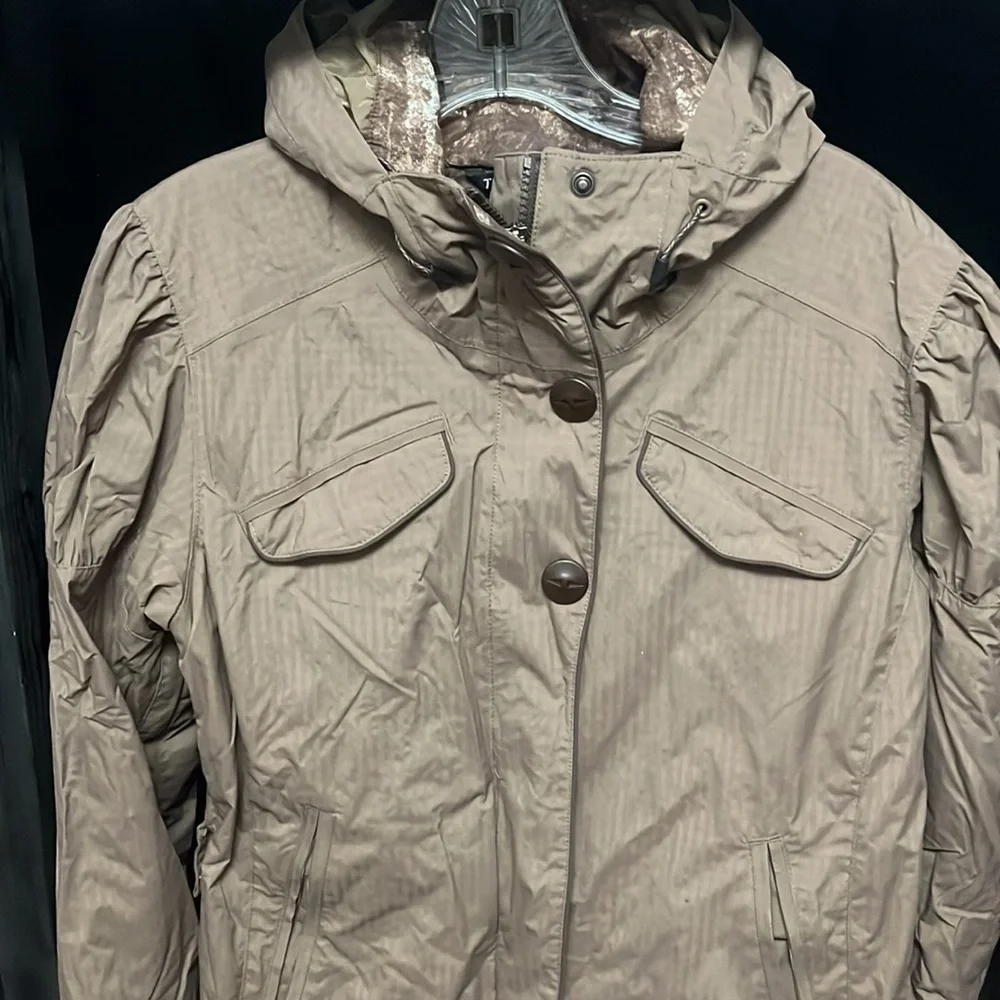 Columbia- Titanium jacket with hood